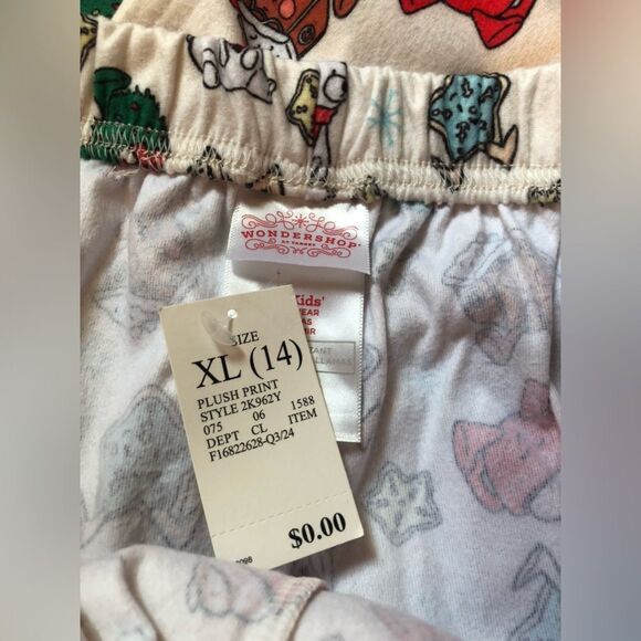📳 Wondershop | NEW Christmas PJ Set - Picture 4 of 4